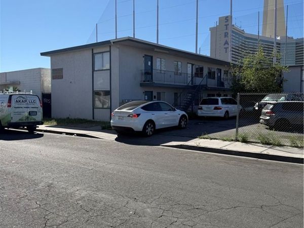 115 W New York Avenue , Unit 17, Las Vegas, NV 89102