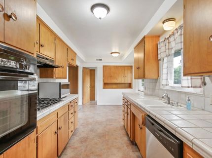 5405 Dorset Way, Sacramento, CA 95822 Photo