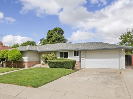 5405 Dorset Way, Sacramento, CA 95822 Photo