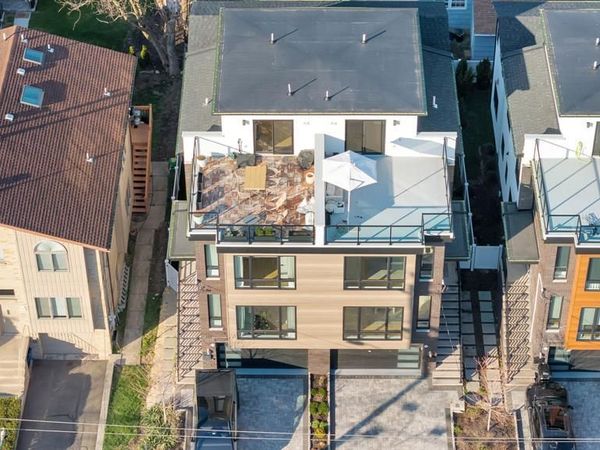 279 Myrtle Avenue, FORT LEE, NJ 07024