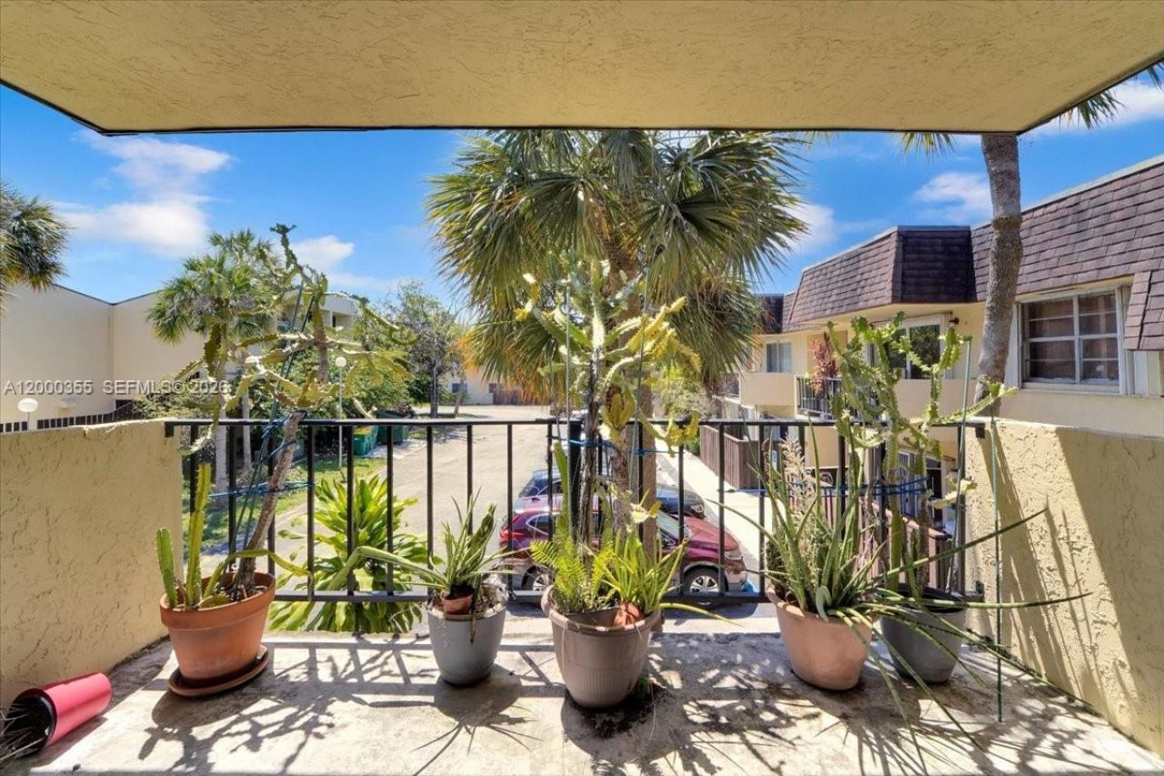 9009 SW 138th St, Unit 20-2, Miami, FL 33176 Photo