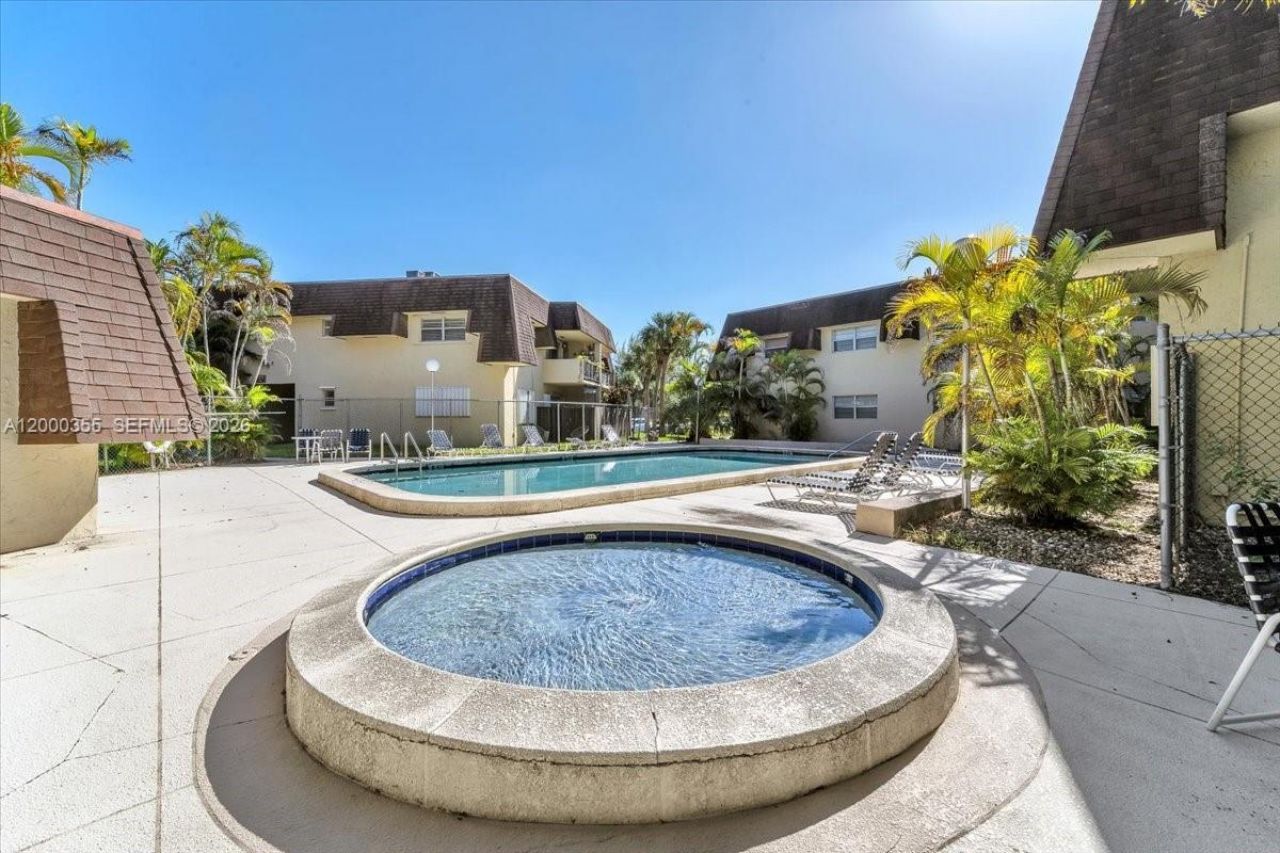 9009 SW 138th St, Unit 20-2, Miami, FL 33176 Photo