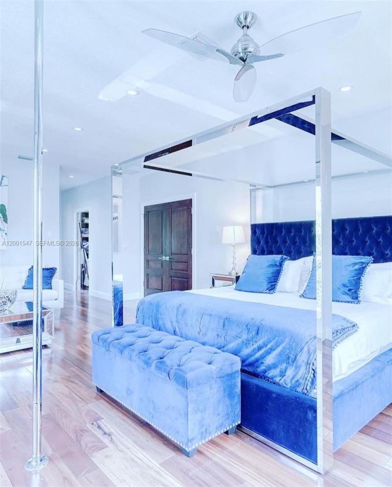 13300 Biscayne Bay Ter, North Miami, FL 33181 Photo