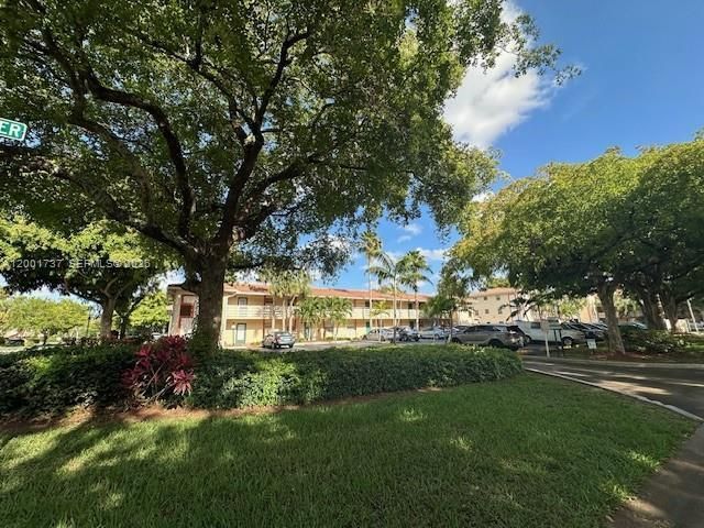 3261 NW 103rd Ter, Unit 102-D, Coral Springs, FL 33065 Photo