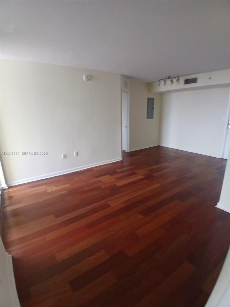 219 NW 12th Ave, Unit 914, Miami, FL 33128 Photo