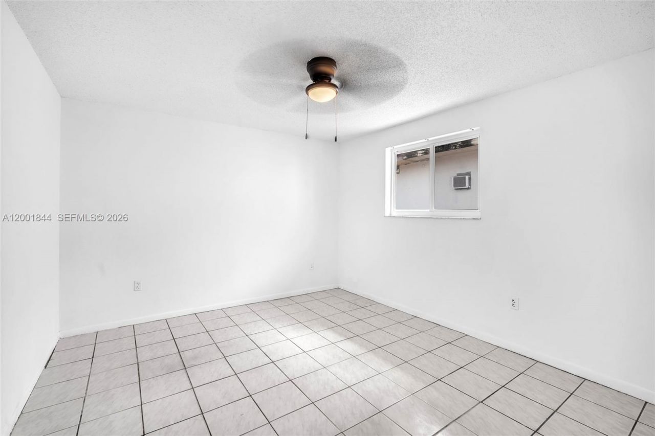 535 NW 44th Ave, Unit 1, Miami, FL 33126 Photo