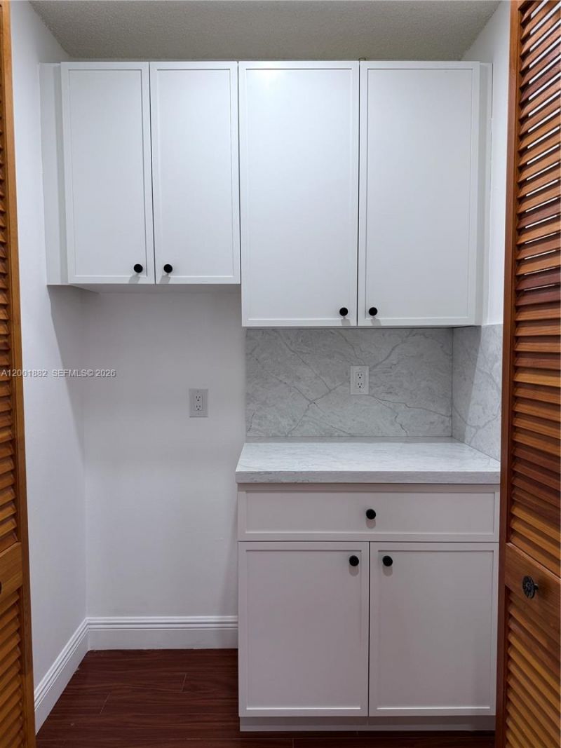 14220 SW 53rd St, Unit B, Miami, FL 33175 Photo