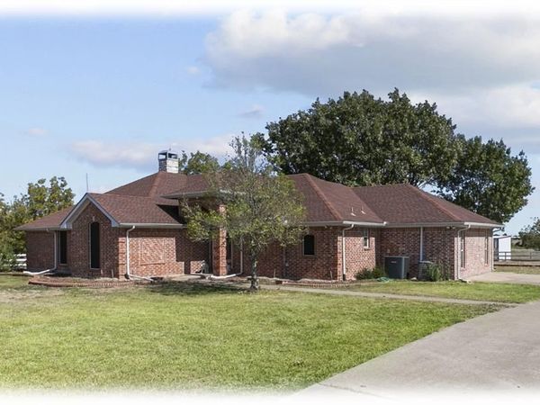 842 N Fm 1138, Nevada, TX 75173