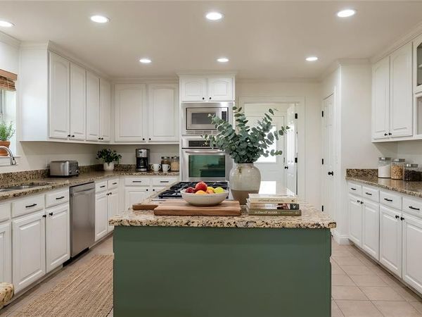 6634 Tim Donald Road, Justin, TX 76247