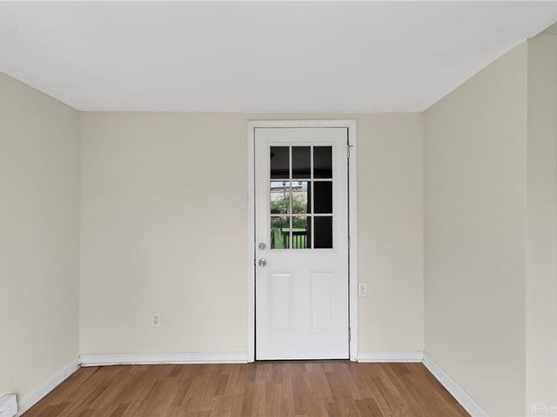 525 Blue Bell Road, Riverside, OH 45431 Photo 13