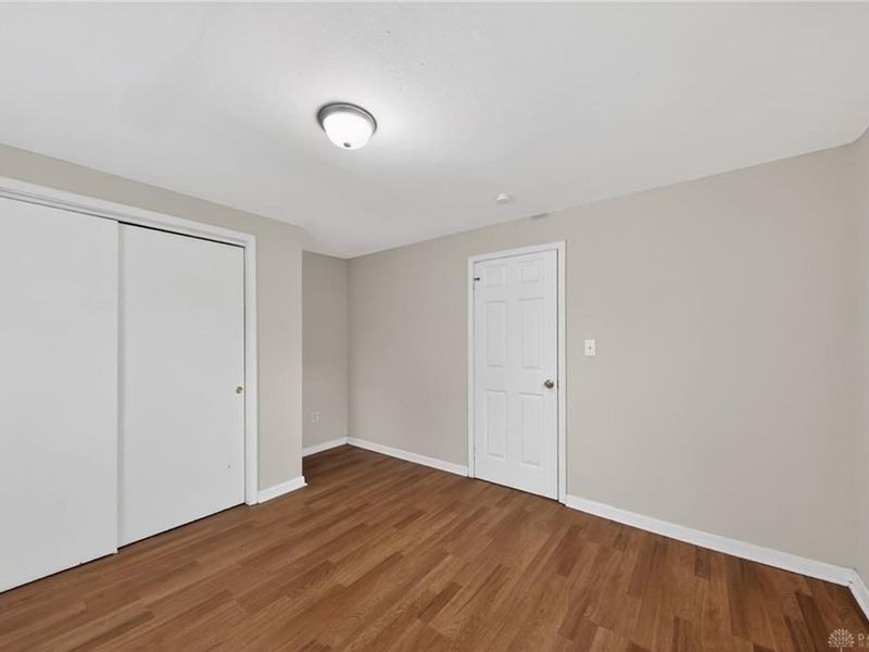 525 Blue Bell Road, Riverside, OH 45431 Photo 22