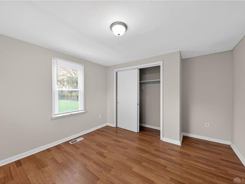 525 Blue Bell Road, Riverside, OH 45431 Photo 24