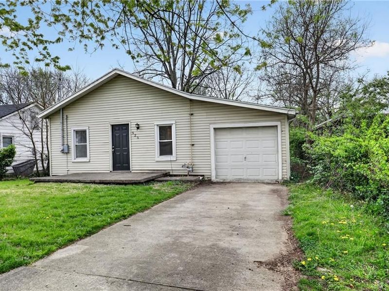 525 Blue Bell Road, Riverside, OH 45431 Photo 6