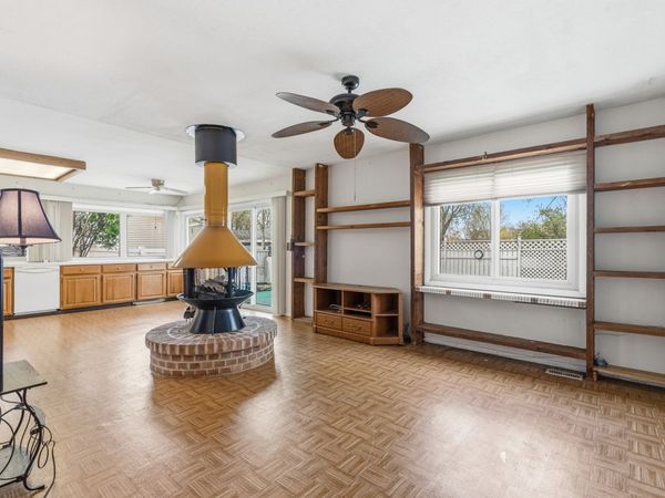 1640 E Andover Drive , Hanover Park, IL 60133