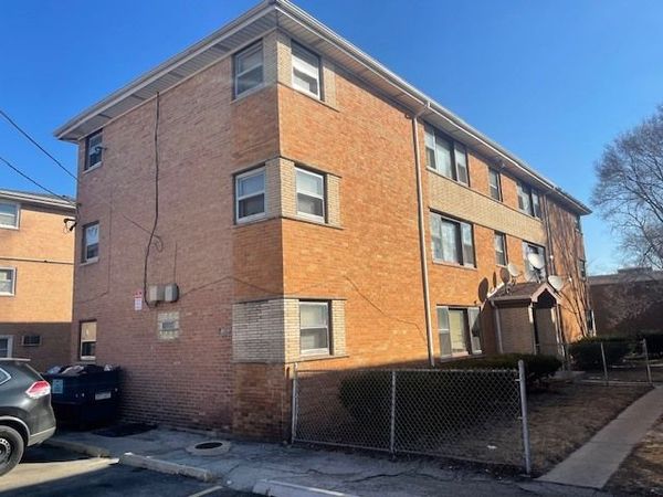 12934 Page Court , Blue Island, IL 60406