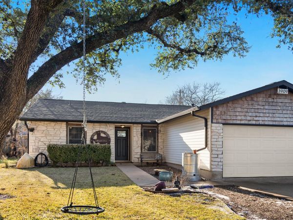 3909 Holt DR, Austin, TX 78749