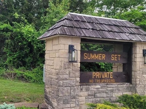 NA Valley Drive, De Soto, MO 63020