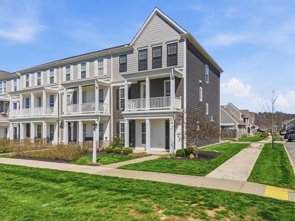 1638 Hastings Park Dr, Bridgeville, PA 15017