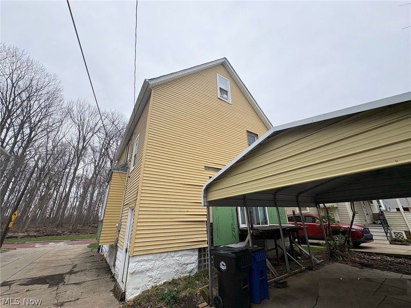 4101 Pensacola Avenue, Cleveland, OH 44109 Photo 3