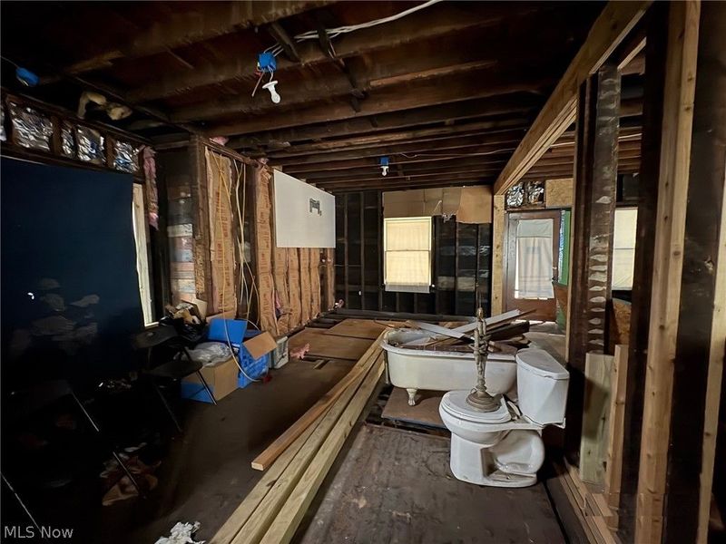 4101 Pensacola Avenue, Cleveland, OH 44109 Photo 8