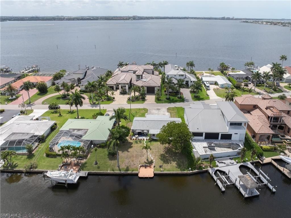 1649 Edith Esplanade, Cape Coral, FL 33904 Photo