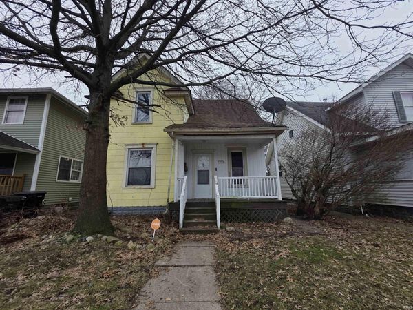 320 E Fox Street, South Bend, IN 46613