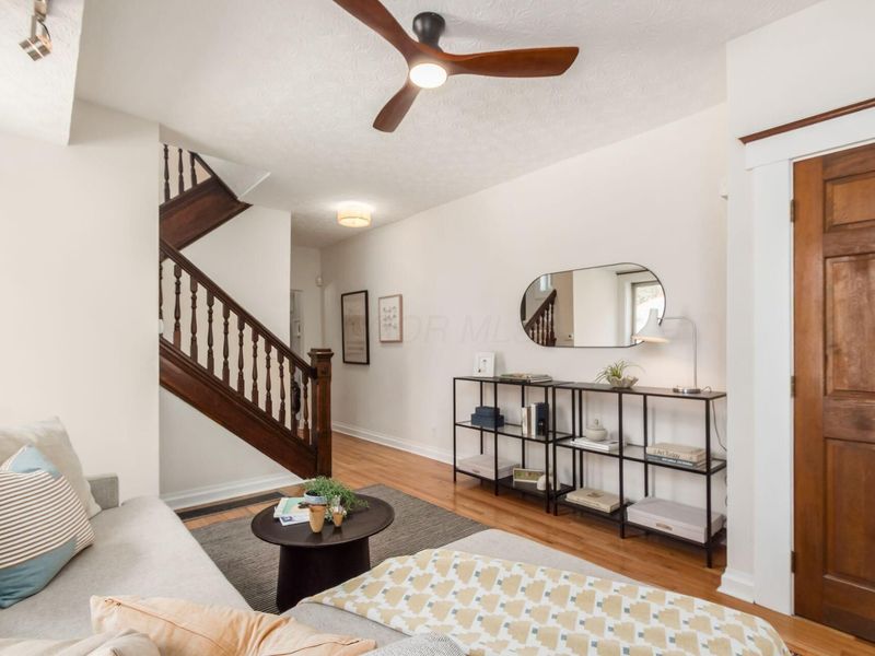 237 Collins Avenue, Columbus, OH 43215 Photo 12