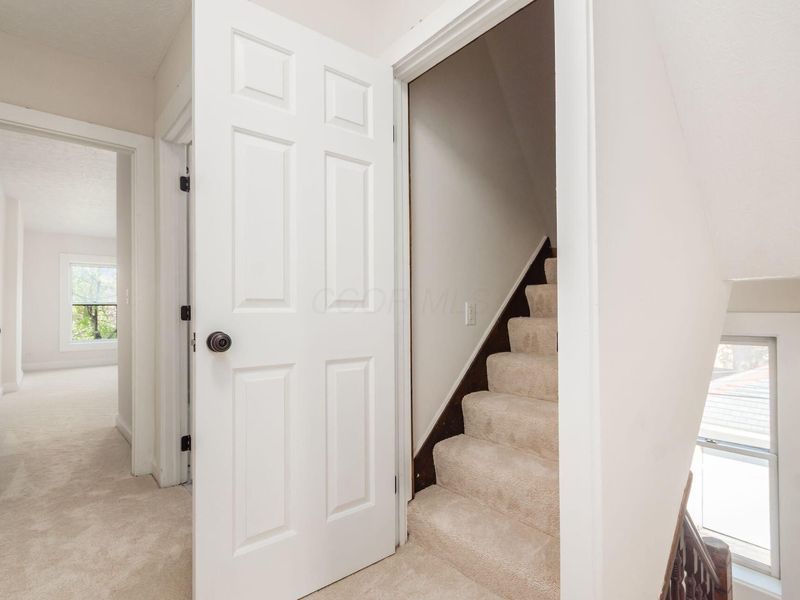 237 Collins Avenue, Columbus, OH 43215 Photo 37