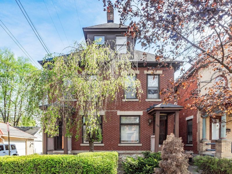 237 Collins Avenue, Columbus, OH 43215 Photo 4