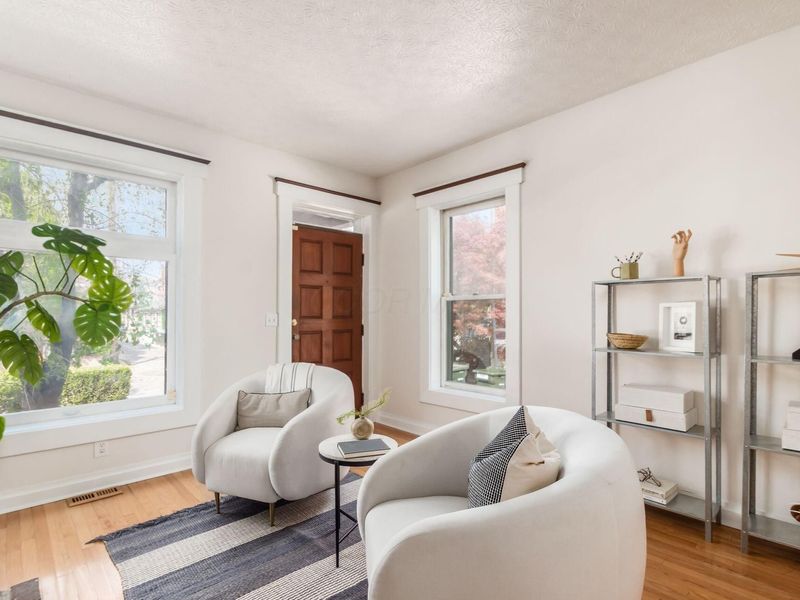 237 Collins Avenue, Columbus, OH 43215 Photo 5