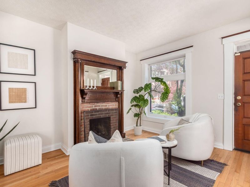 237 Collins Avenue, Columbus, OH 43215 Photo 7