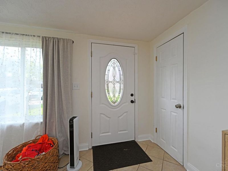 640 Magie Avenue, Fairfield, OH 45014 Photo 4