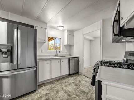 150 W 4th Avenue, Sun Valley, NV 89433 Photo