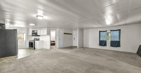 150 W 4th Avenue, Sun Valley, NV 89433 Photo