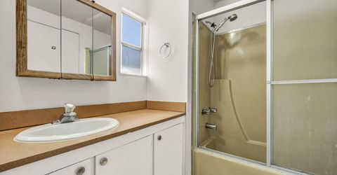 150 W 4th Avenue, Sun Valley, NV 89433 Photo