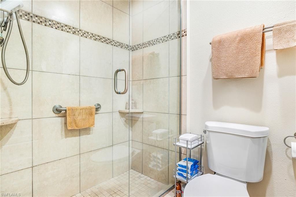 6834 Bogey Dr, Fort Myers, FL 33919 Photo