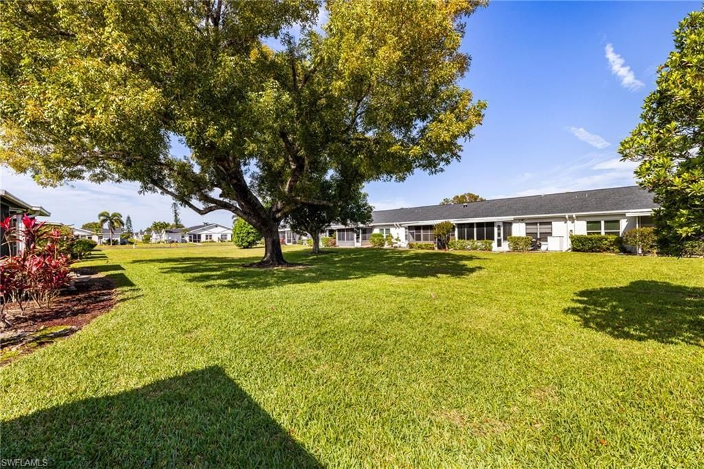 6834 Bogey Dr, Fort Myers, FL 33919 Photo