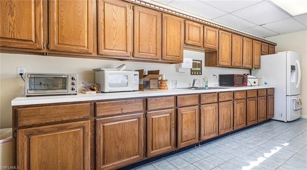 6834 Bogey Dr, Fort Myers, FL 33919 Photo