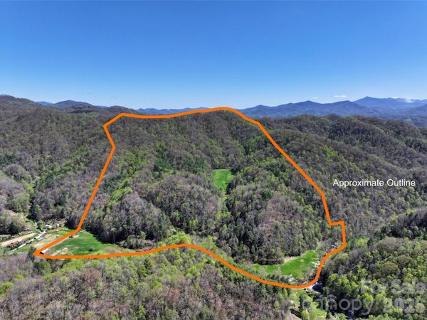 2180 Pigeon Roost Road , Green Mountain, NC 28740