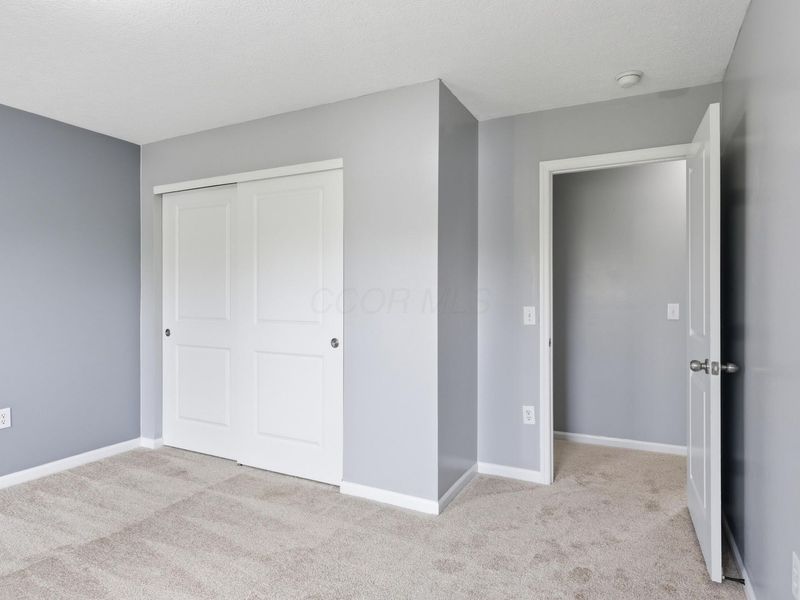 3672 Rubythroat Drive, Unit 3, Columbus, OH 43230 Photo 25