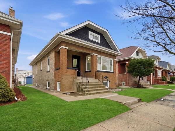 1913 East Avenue , Berwyn, IL 60402