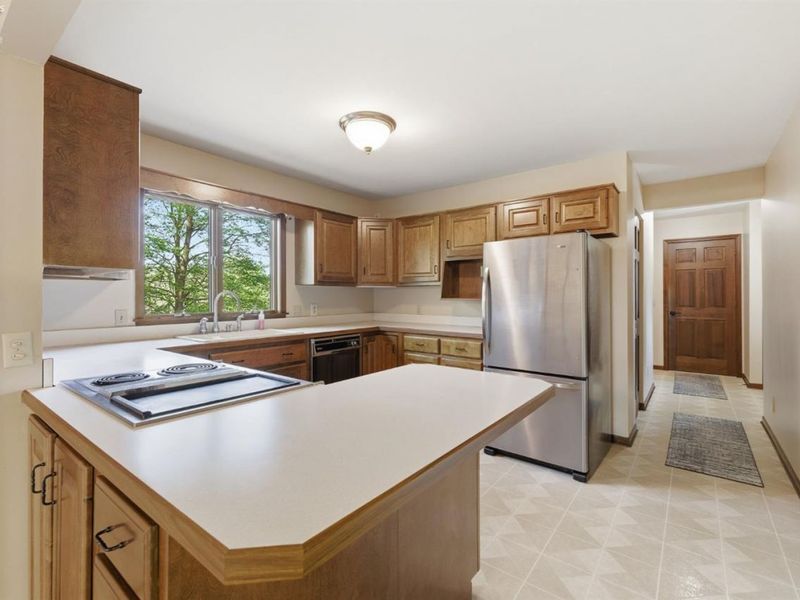 54 Harris Avenue, Norwalk, OH 44857 Photo 5