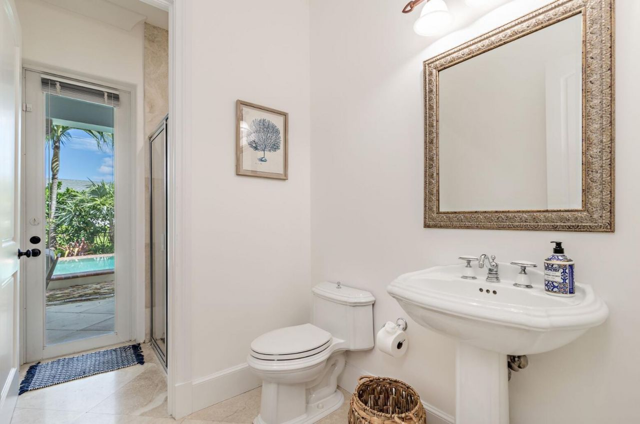 141 Gregory Place, West Palm Beach, FL 33405 Photo