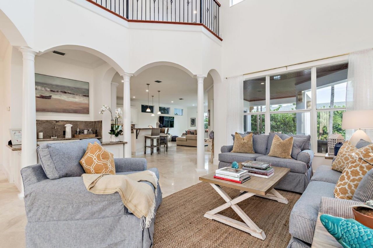 141 Gregory Place, West Palm Beach, FL 33405 Photo