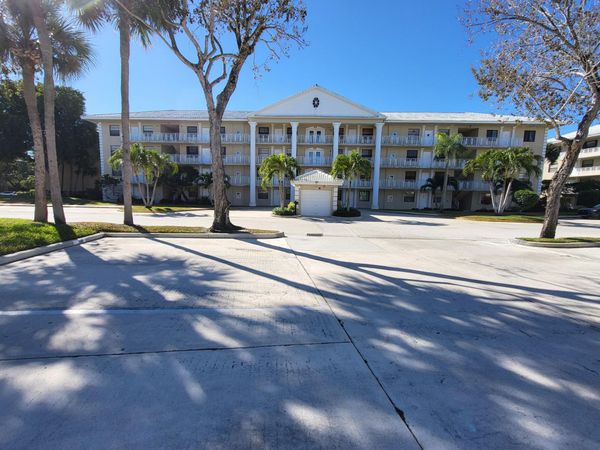 3511 Village Boulevard, Unit 403, West Palm Beach, FL 33409