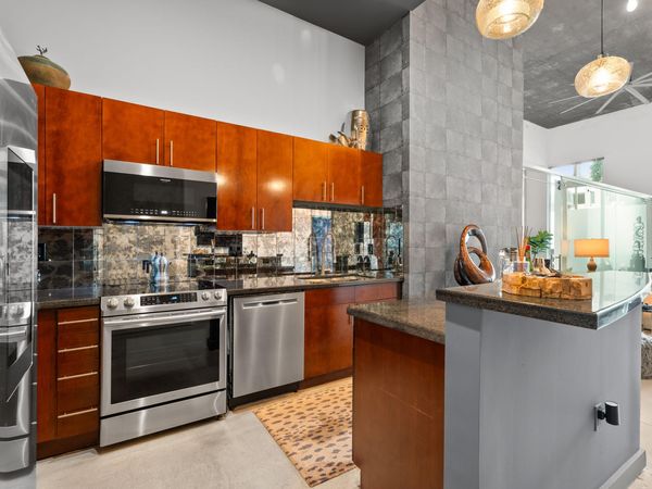 300 S Australian Avenue, Unit 103, West Palm Beach, FL 33401