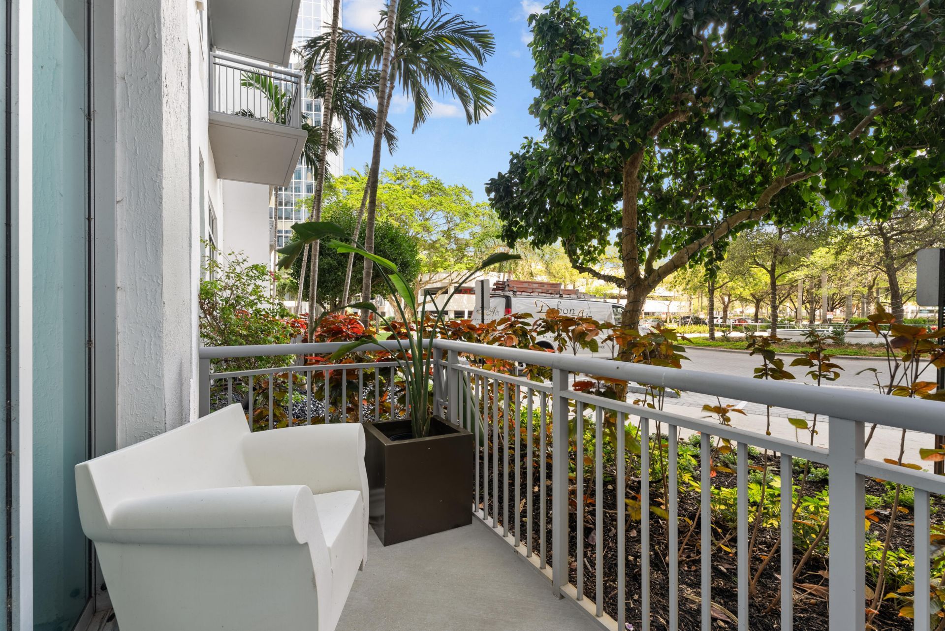 300 S Australian Avenue, Unit 103, West Palm Beach, FL 33401 Photo