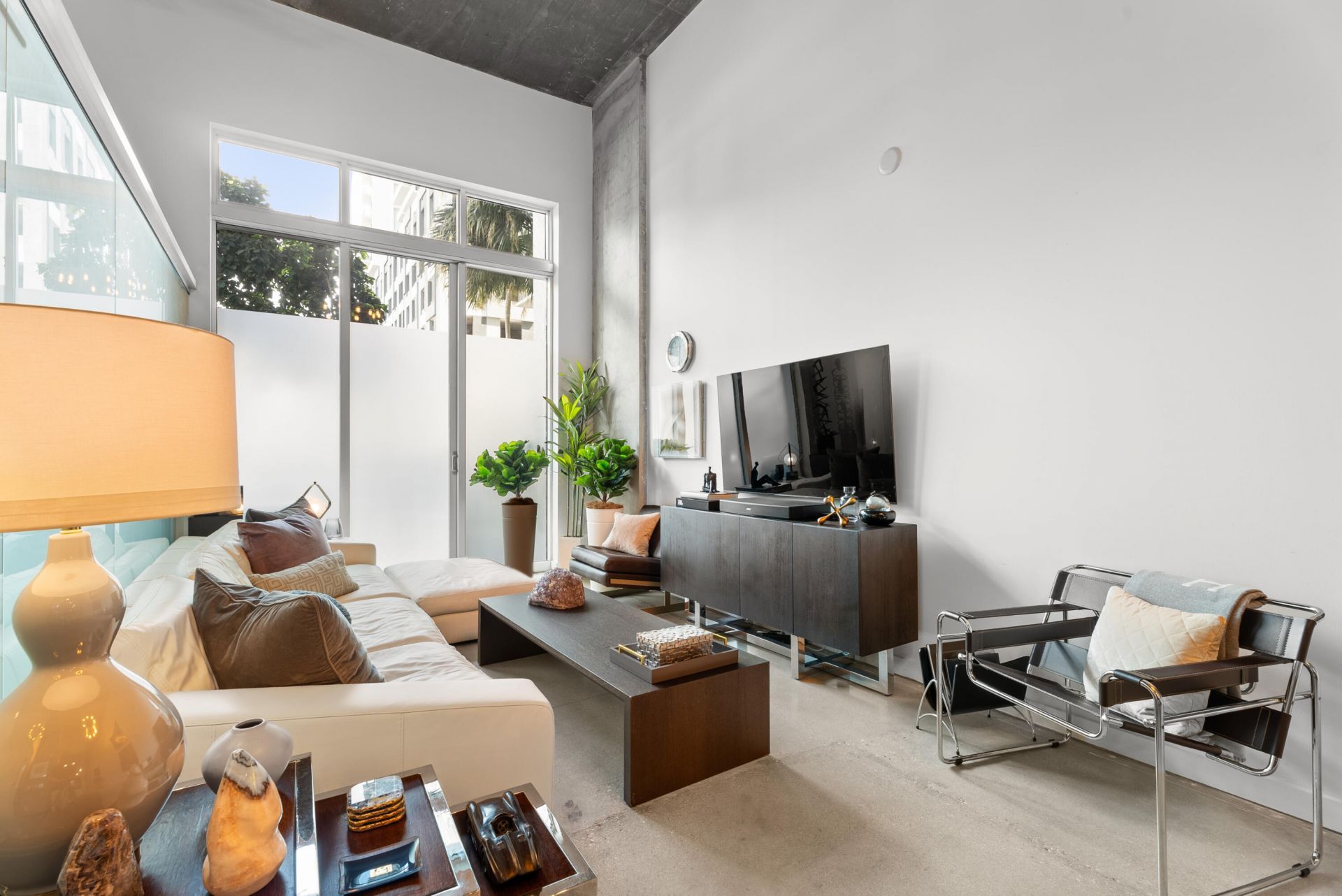 300 S Australian Avenue, Unit 103, West Palm Beach, FL 33401 Photo