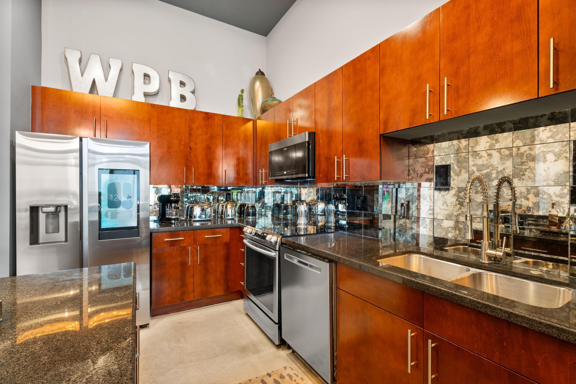 300 S Australian Avenue, Unit 103, West Palm Beach, FL 33401 Photo