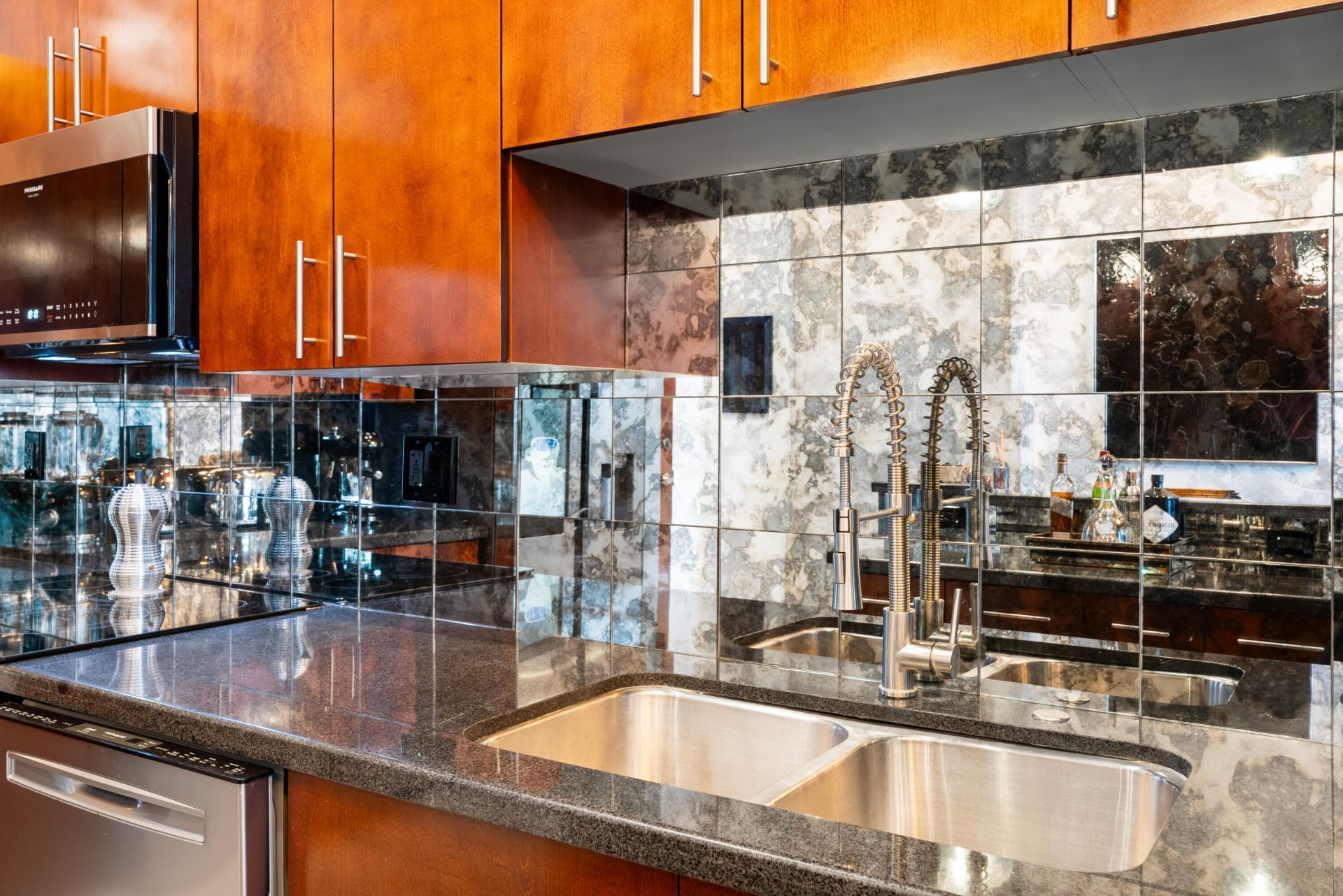 300 S Australian Avenue, Unit 103, West Palm Beach, FL 33401 Photo